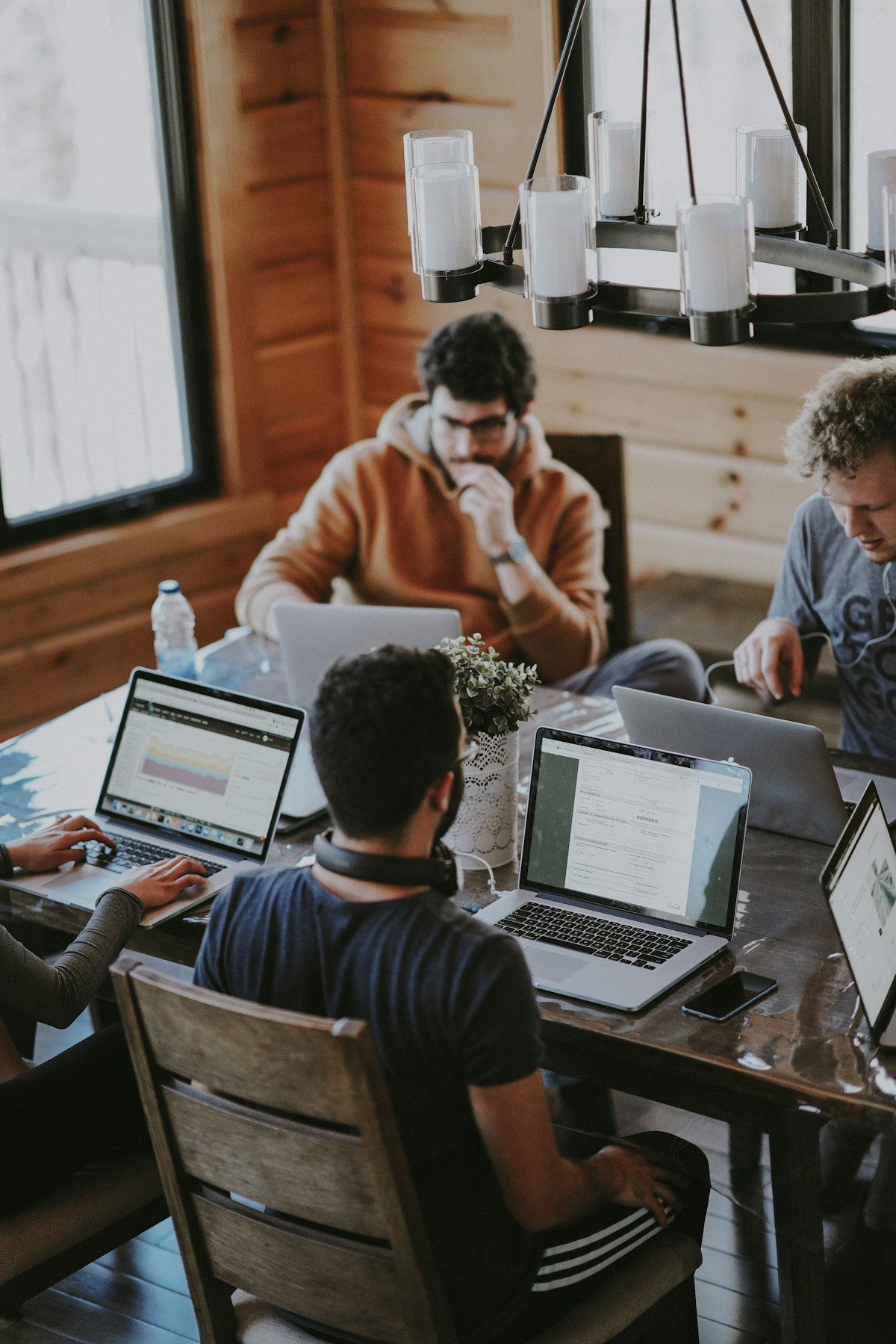 Tri de CV par IA : recruter 3x plus vite sans sacrifier la qualité